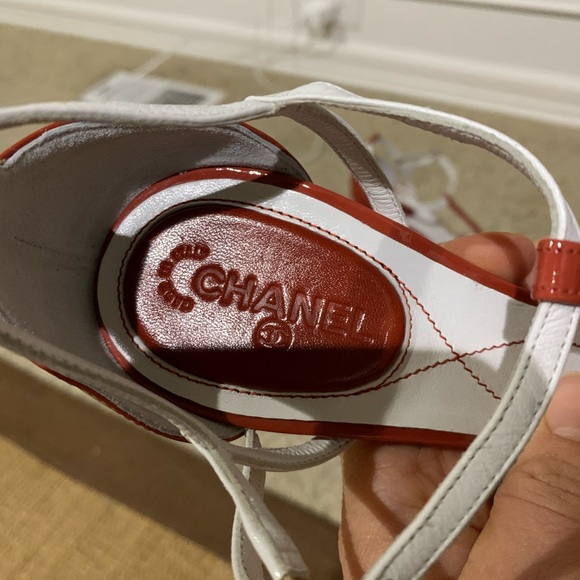 Chanel sandals - Picture 4 of 10